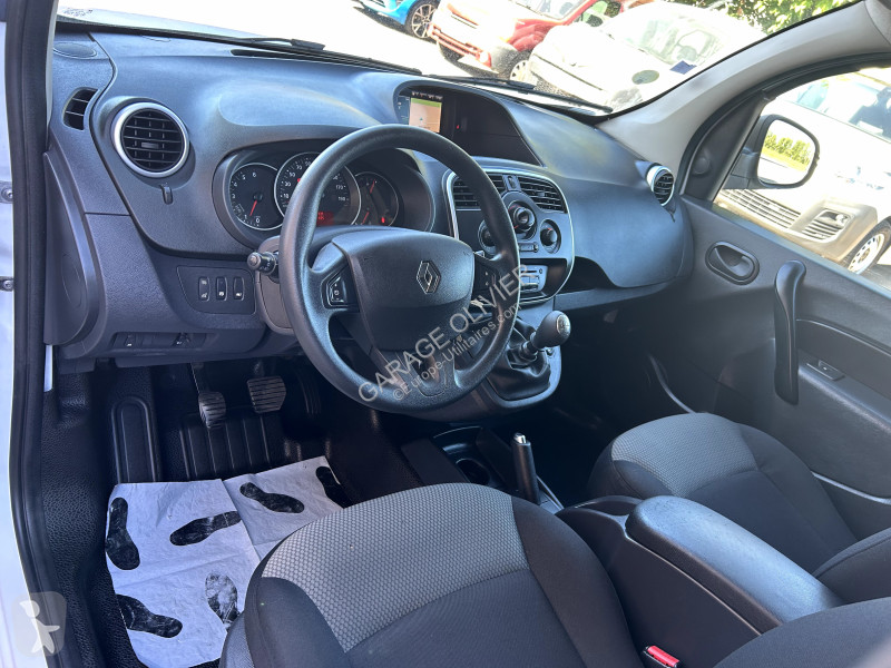 Véhicule utilitaire Renault Maxi Grand Volume...