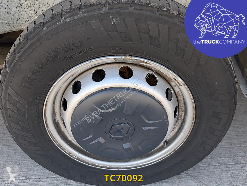Samochód dostawczy Renault 145.35 nacelle klubb