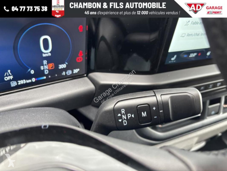 Nyttofordon Ford CABINE APPROFONDIE CA 320 L2H1...
