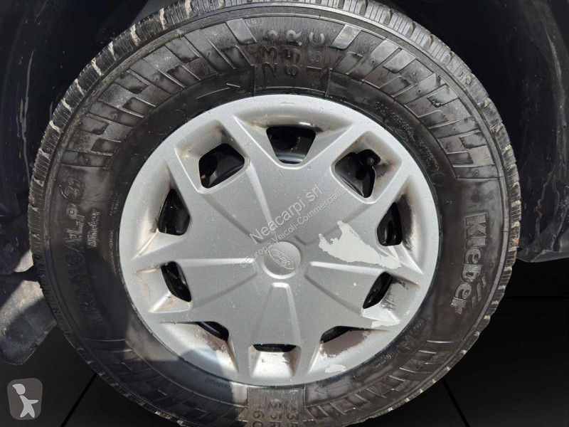 Furgoneta Ford