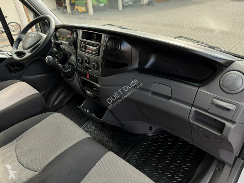 Samochód dostawczy Iveco 65C15 V H