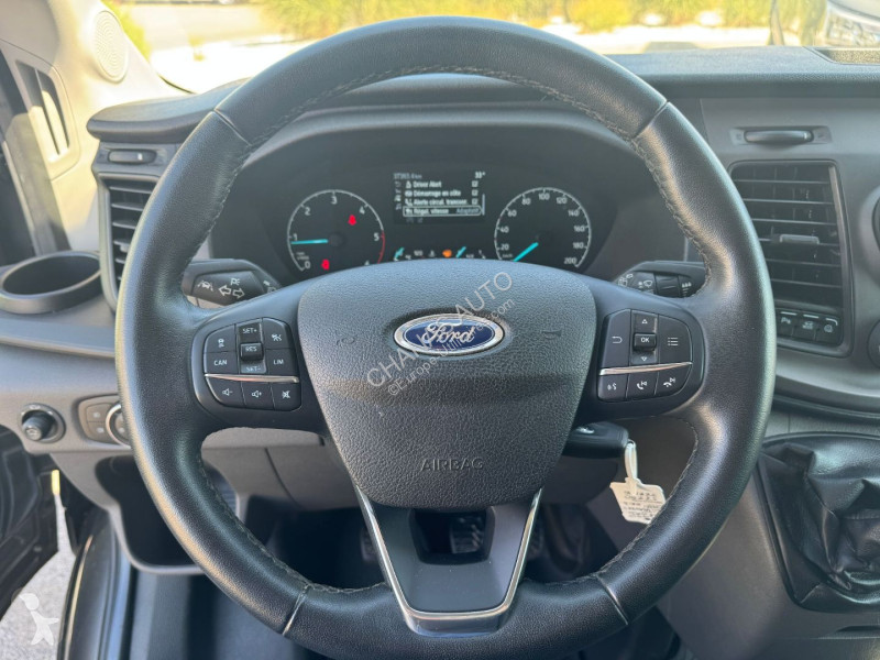 Véhicule utilitaire Ford 350 L2H2 2.0 EcoBlue...