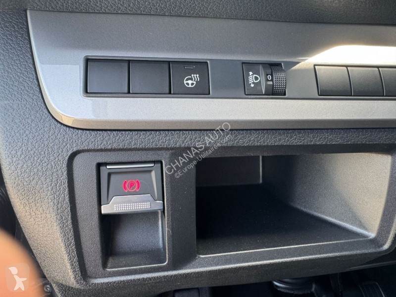 عربة نفعية Opel M Diesel 180 Automatique...