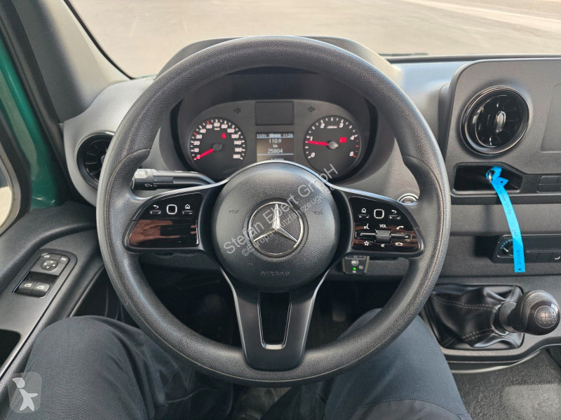 Véhicule utilitaire Mercedes 314 Hubsteiger