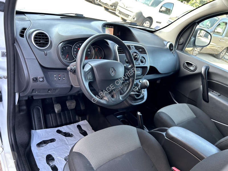 Véhicule utilitaire Renault 1.5 Blue dci 95...
