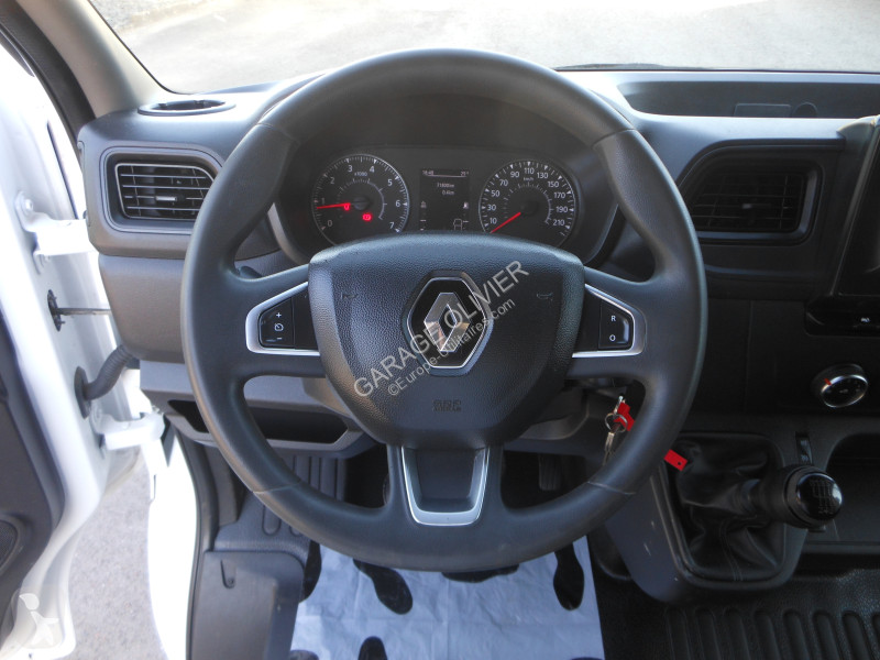 Véhicule utilitaire Renault Châssis Cabine...