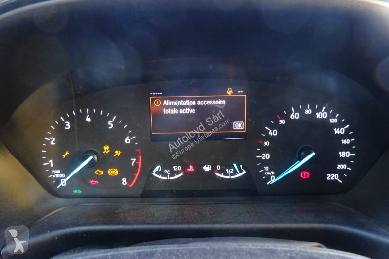 Véhicule utilitaire Ford FIESTA 1,0 I 95