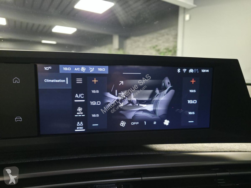 Furgoneta Peugeot 3008 1.2i Hybrid -136 - BV...