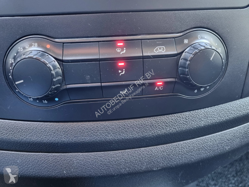 Furgoneta Mercedes 114 CDI Koelwagen Kerstner...