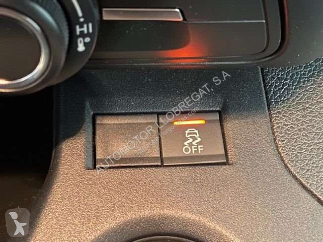 عربة نفعية Peugeot