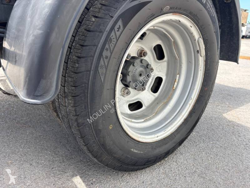 Samochód dostawczy Iveco