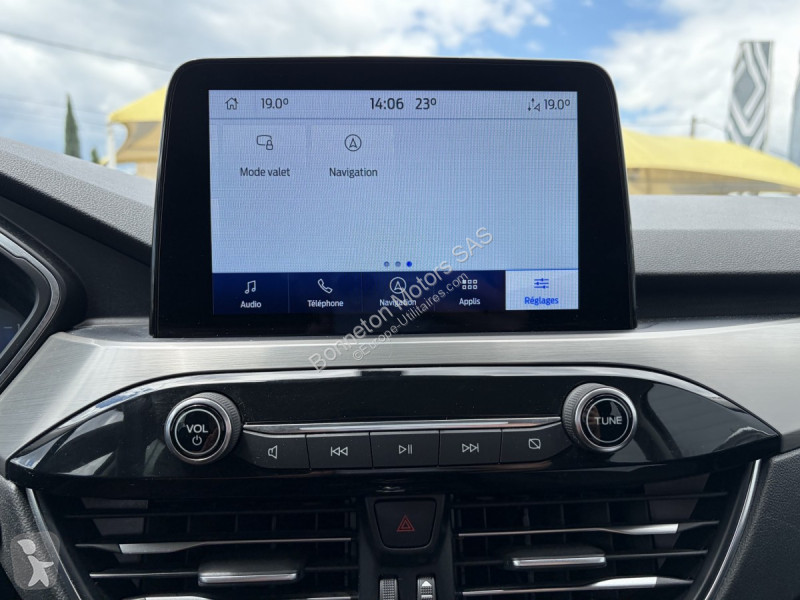 Samochód dostawczy Ford (3) 1.5 EcoBoost 150 ch...