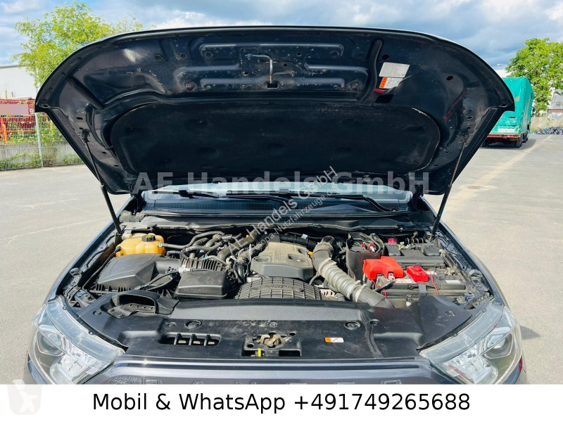 عربة نفعية Ford Wildtrak Bi-Turbo...
