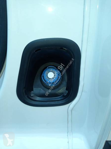 عربة نفعية Toyota