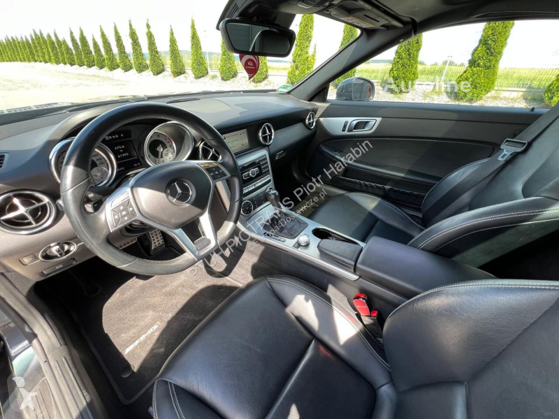 Samochód dostawczy Mercedes SLK 200