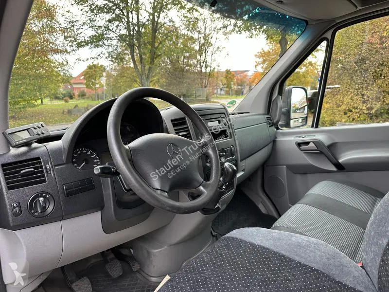 Furgoneta Mercedes 516 luftgefedert *Tiefkühl...
