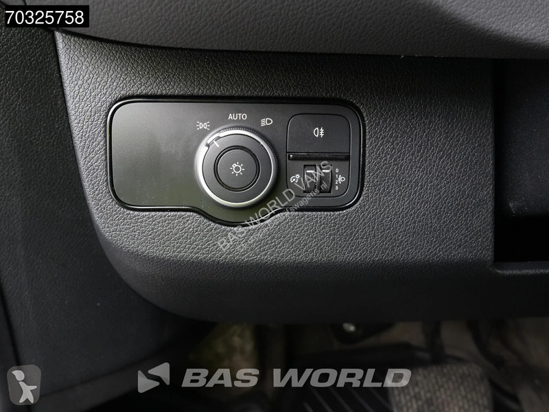 Véhicule utilitaire Mercedes 215 CDI Automaat...