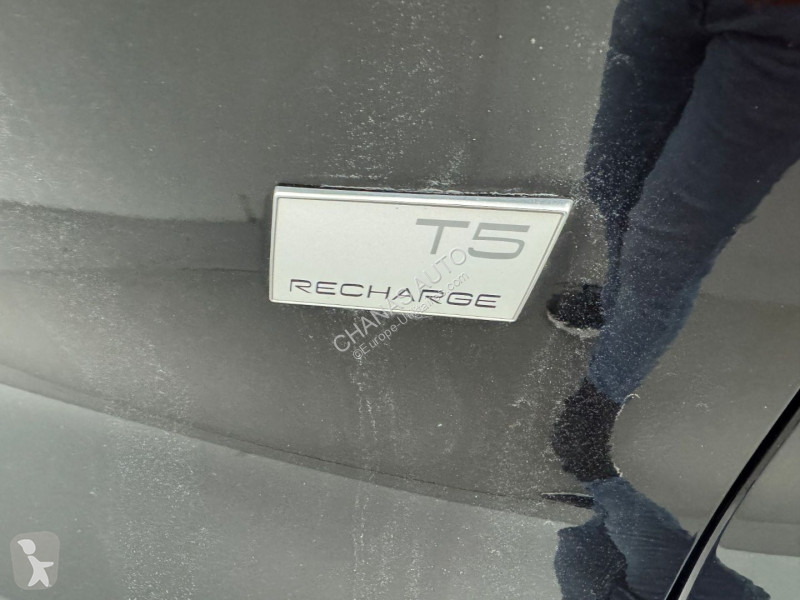 Samochód dostawczy Volvo T5 Recharge 180+82...