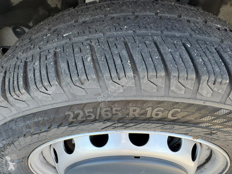 Furgoneta Renault -/- 20 °C Thermo King