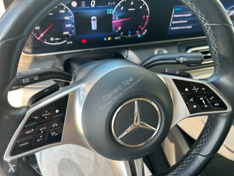 Véhicule utilitaire Mercedes 2024 Long