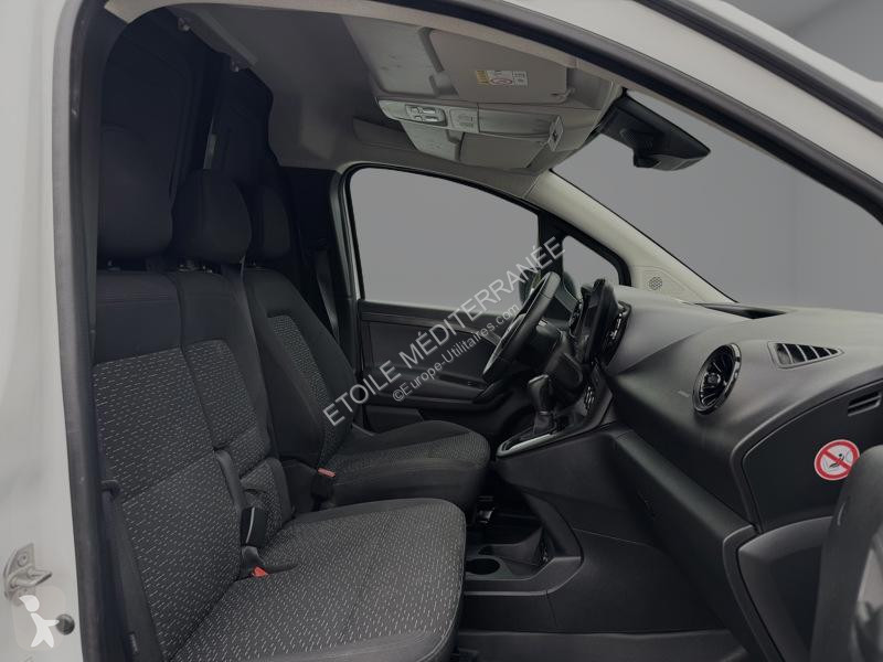 Nyttofordon Mercedes 112 CDI Fourgon Base...