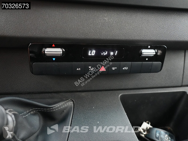 Véhicule utilitaire Mercedes 515 CDI Laadklep...