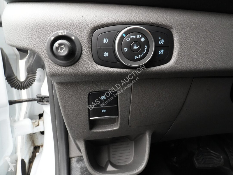 Bedrijfswagen Ford e 184pk E-