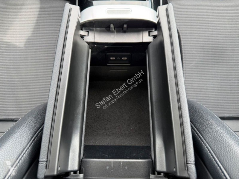 عربة نفعية Mercedes C d T...