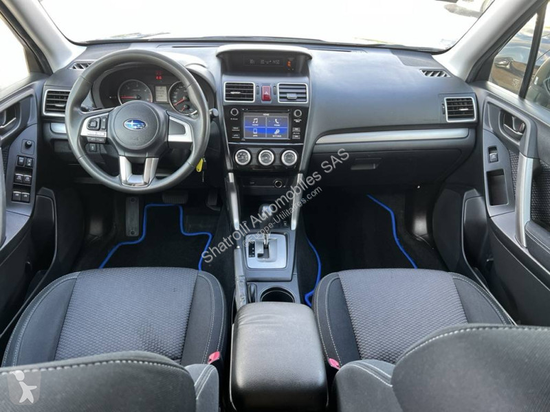 Samochód dostawczy Subaru III 2.0D 147ch 4X4...