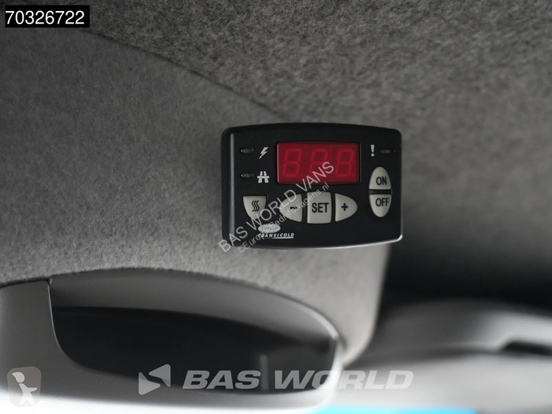 Véhicule utilitaire Mercedes 313 CDI...