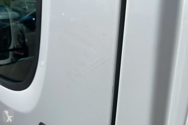 Véhicule utilitaire Peugeot  BOXER FOURGON