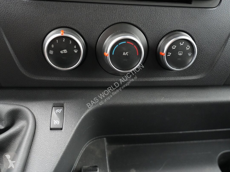 Haszongépjármű Renault 135PK