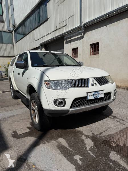 Furgoneta Mitsubishi