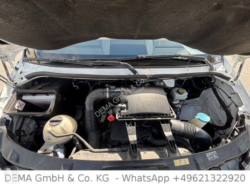 Véhicule utilitaire Mercedes...