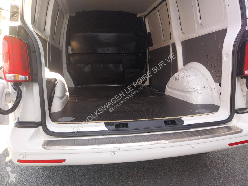 Bedrijfswagen Volkswagen TRANSPORTER 6.1 VAN...
