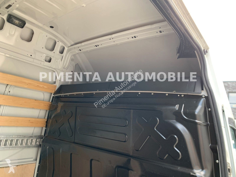 عربة نفعية Iveco 35C14H V L3H3...