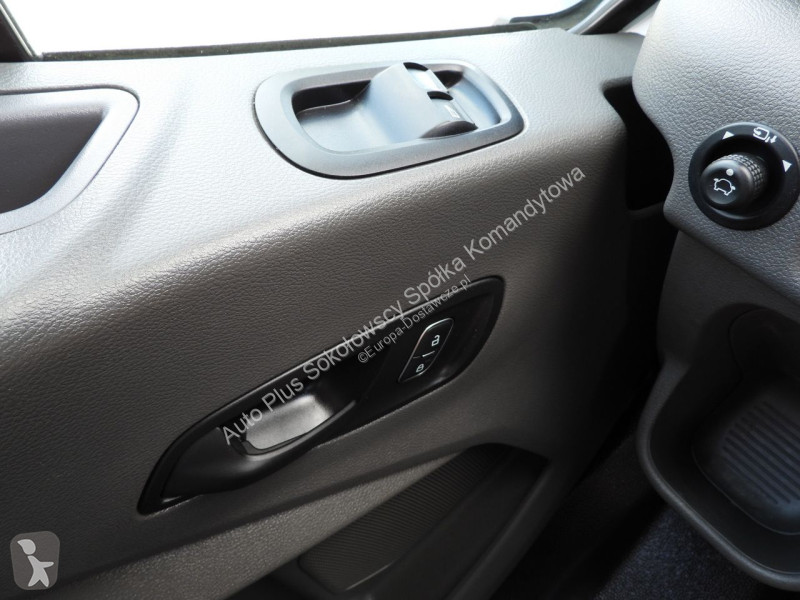 Samochód dostawczy Ford  TRANSIT