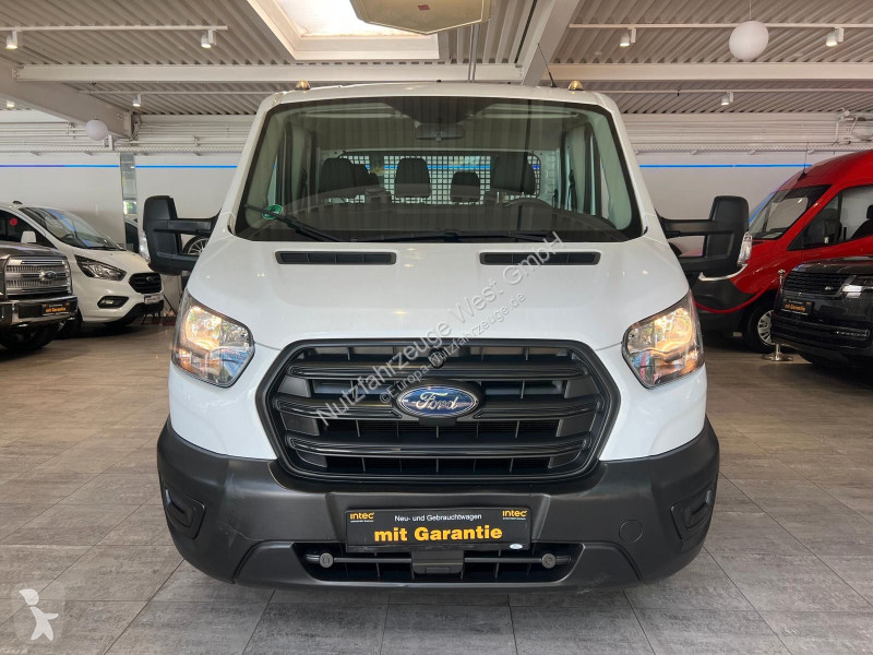 عربة نفعية Ford TDI Maxi DoKa...