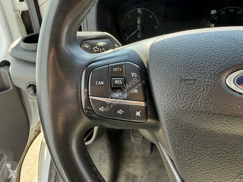 Véhicule utilitaire Ford 2.0 TDCI 130PK L3H2...