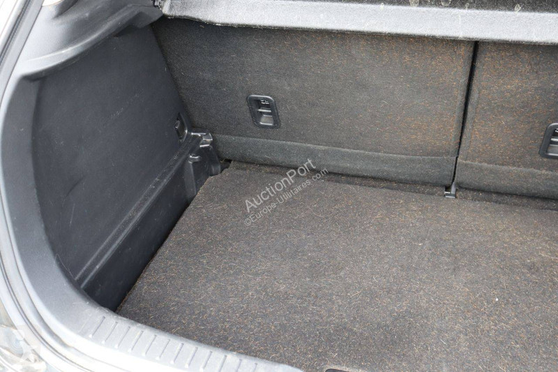 Samochód dostawczy Mazda  CX3