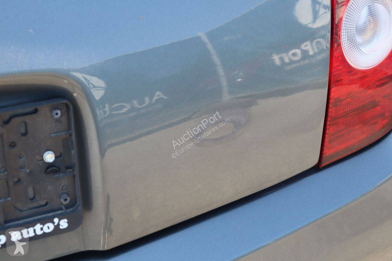 Furgoneta Nissan