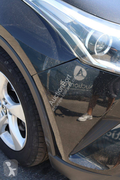 Autoutilitară Toyota