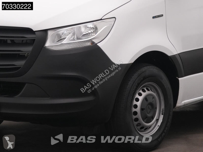 Furgoneta Mercedes 112 L2H2 100% Elektrisch...