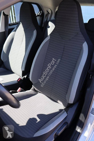 Autoutilitară Toyota
