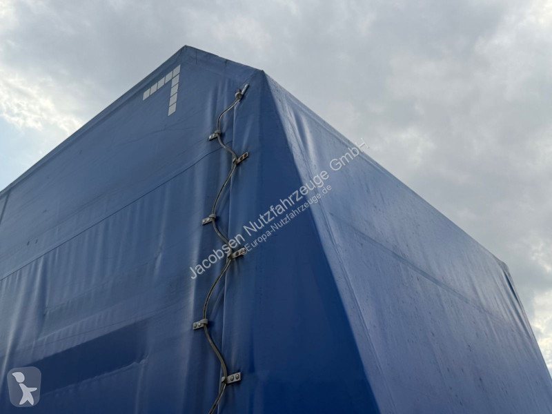 عربة نفعية Iveco 40c17 + Veldhuizen P33-2...