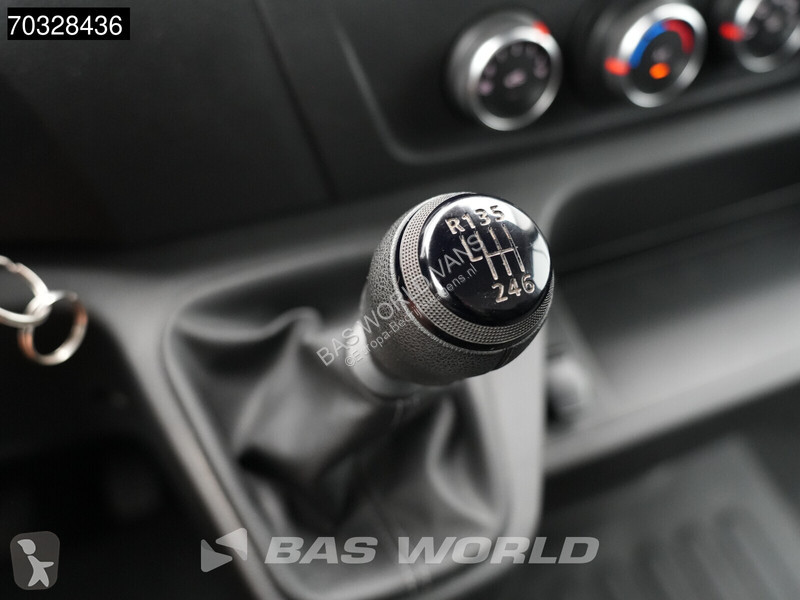 Коммерческий автомобиль Renault Glasresteel...