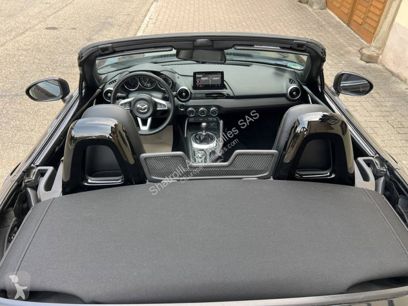 Samochód dostawczy Mazda Cabriolet (4) 2.0...