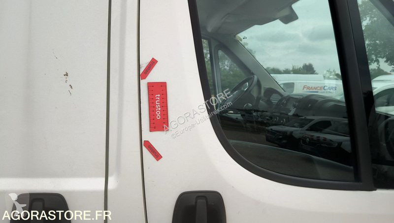 Лекотоварен автомобил Citroën JUMPER