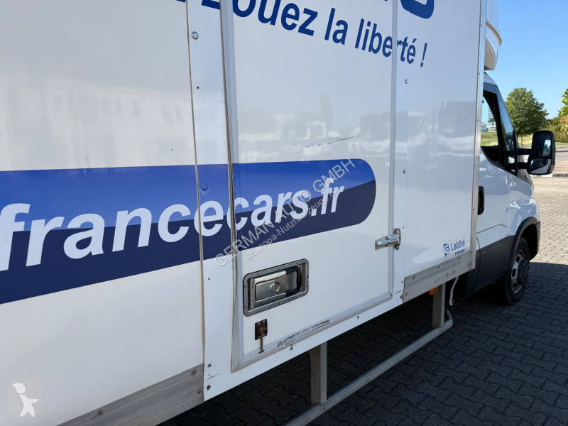 Furgoneta Iveco 35C16 3,0L Koffer LBW 750kg...
