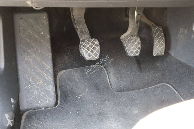 Volkswagen  Transporter